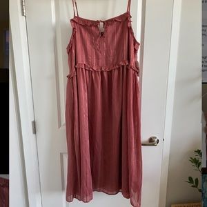 Arula Midi Dress